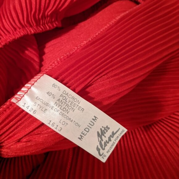 NWT!! RED VINTAGE VTG MISS ELAINE PLEATED TEDDY/ROMPER/BODYSUIT-MED-CLEARANCE!! - Picture 11 of 13